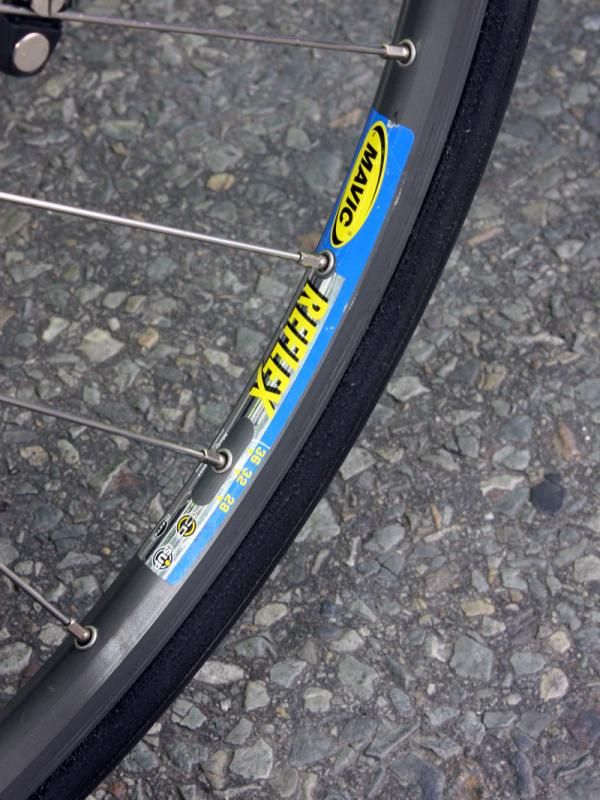 Mavic's Reflex rims make their usual appearance on the cobbles, this time on the bikes of Liquigas.