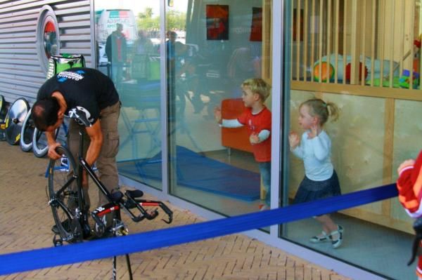 The children at the kindergarten next to the team buses had a very special day