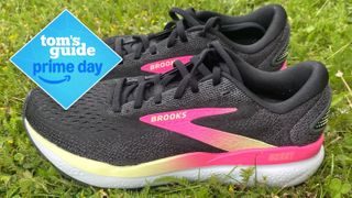 a photo of the Brooks Ghost 16 running shoes