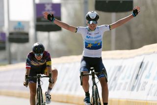 Van Vleuten outsprints Niewiadoma to win Dwars door Vlaanderen Women