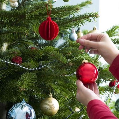 Decorating Christmas tree