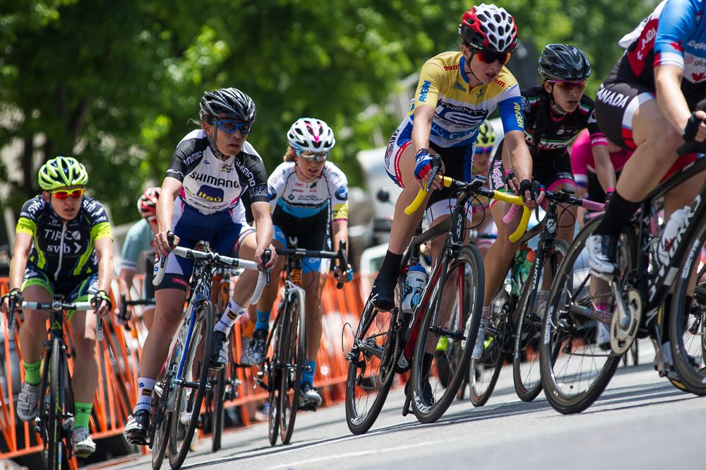 Lauren Komanski (Twenty16) tried to hold onto the yellow jersey through todays stage