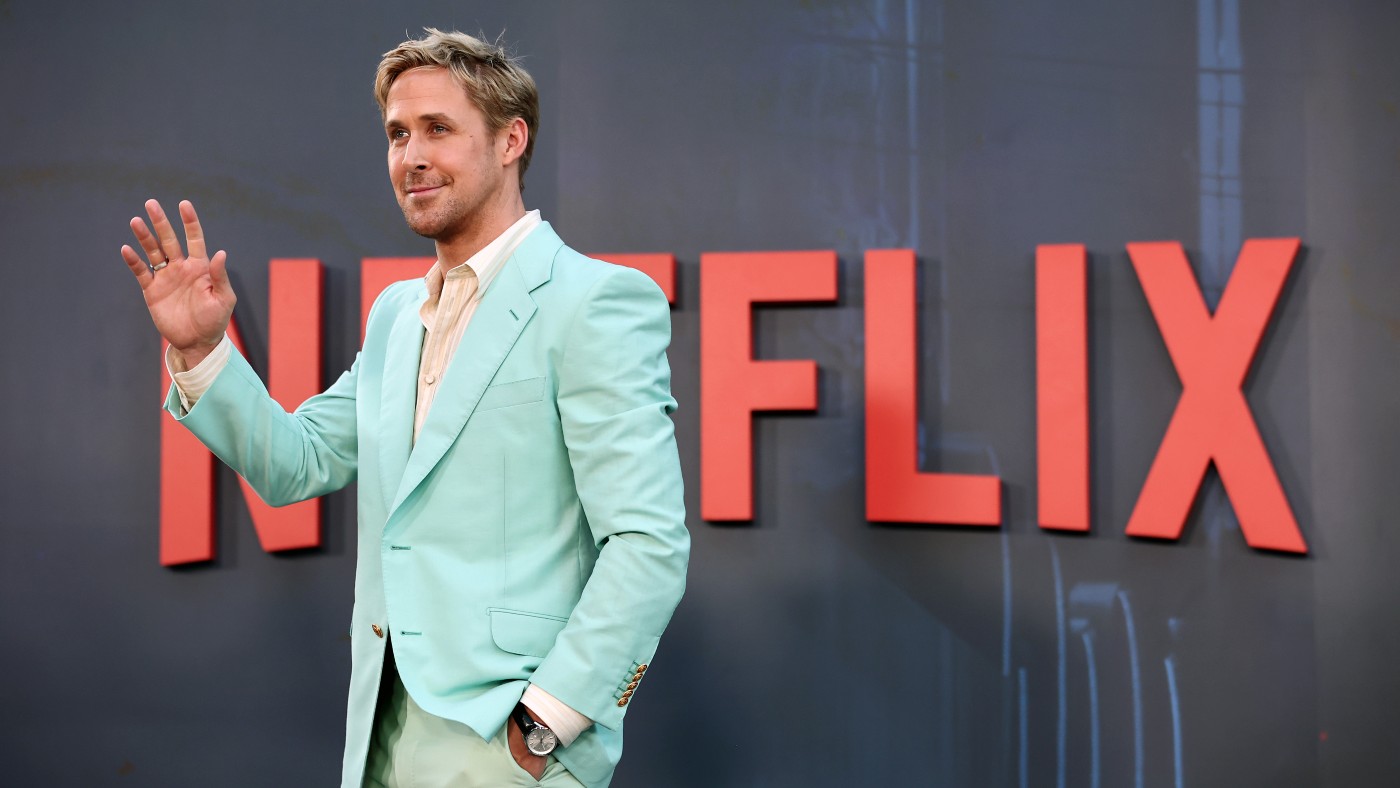 Ryan Gosling attends The Gray Man Los Angeles premiere