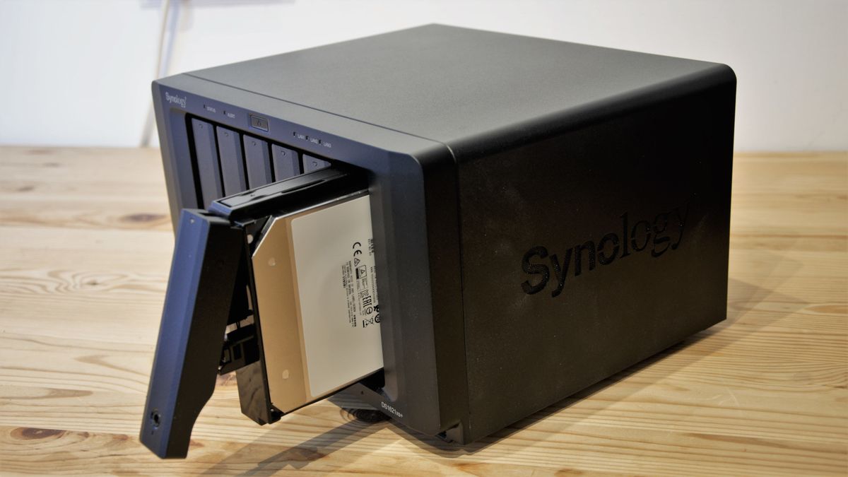 Synology DS1621xs+