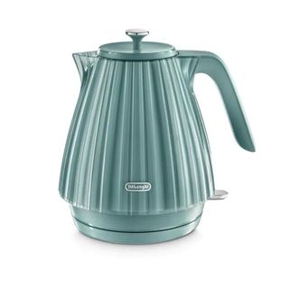 Image of DeLonghi kettle