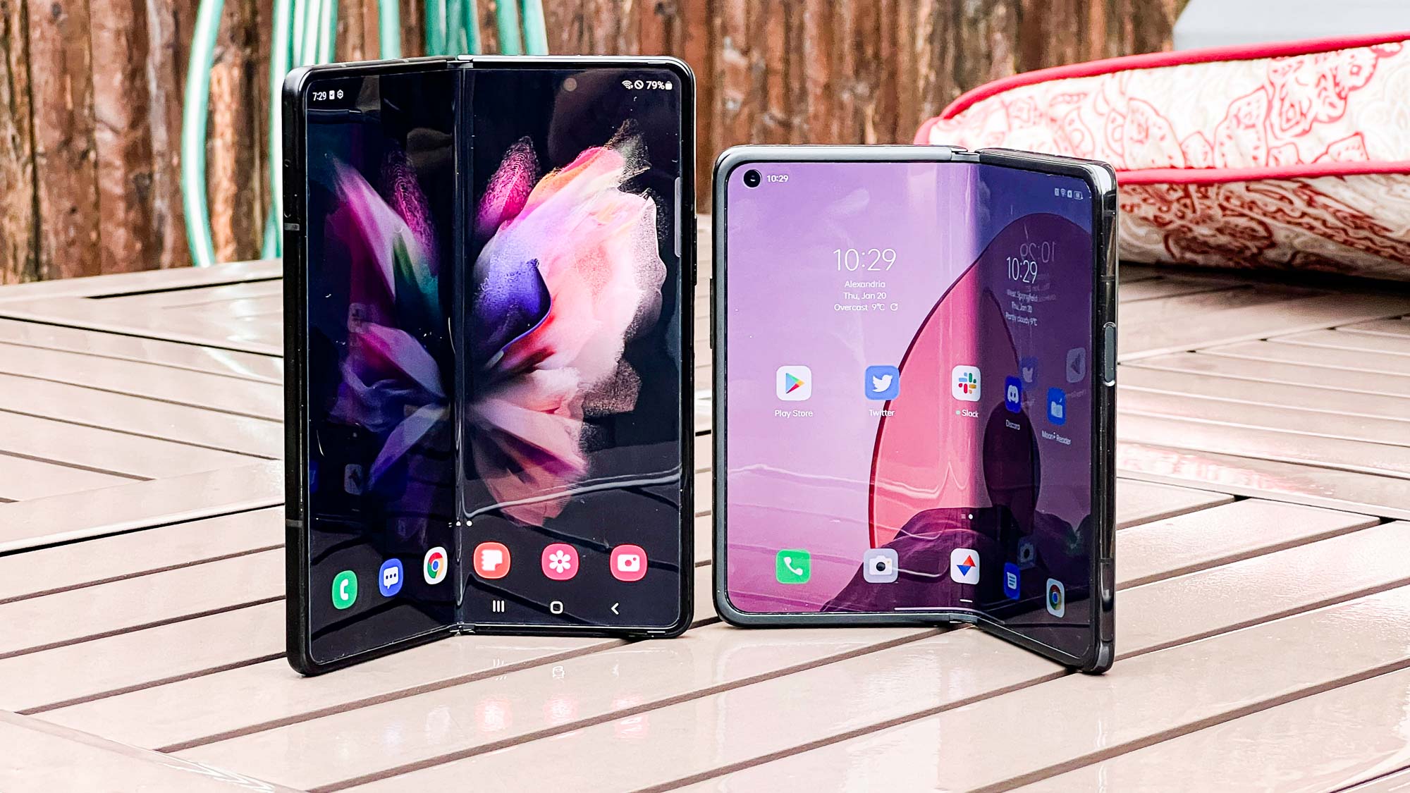 Oppo Find N2 vs Samsung Galaxy Z Fold 4: new foldable phone wants
