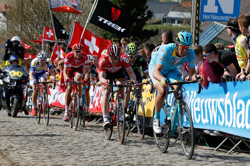 The break on the final set of climbs