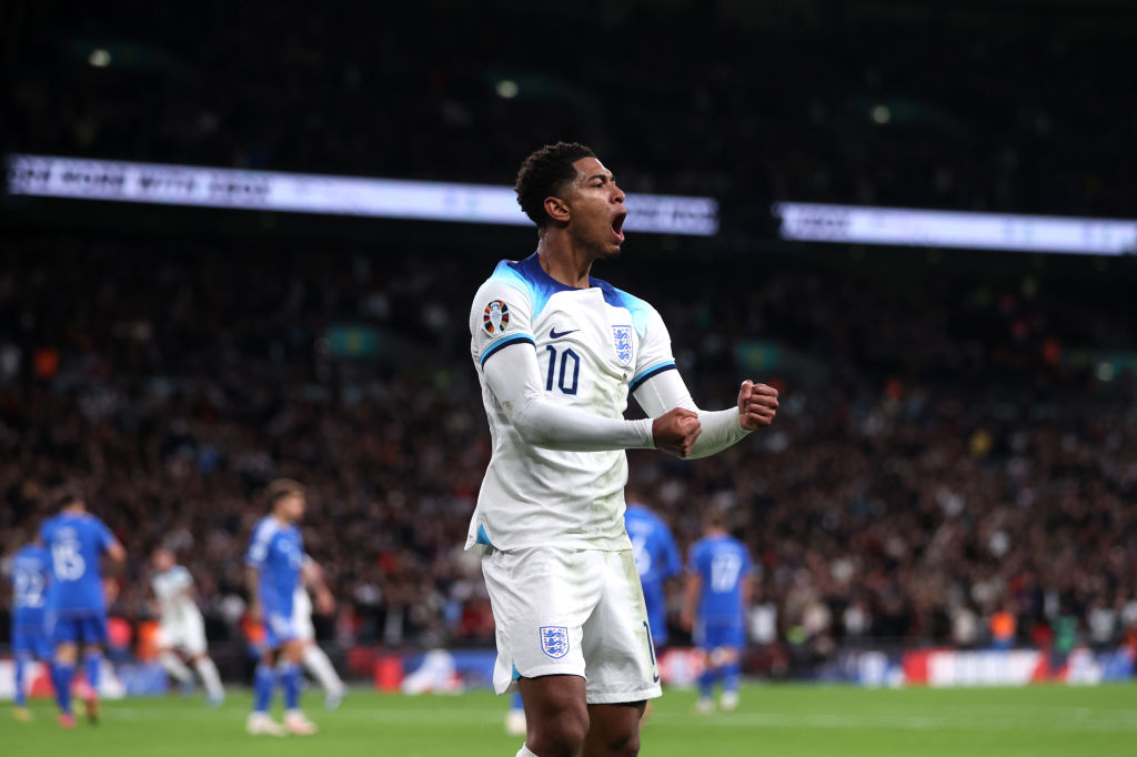 Jude Bellingham, milieu de terrain anglais et du Real Madrid contre l'Italie à Wembley