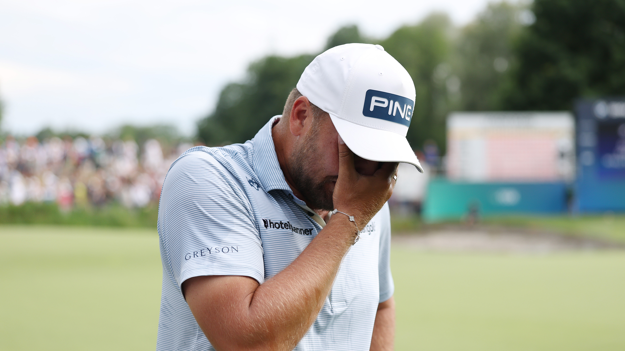 Daniel Brown breaks down in tears after winning the 2025 BMW International Open