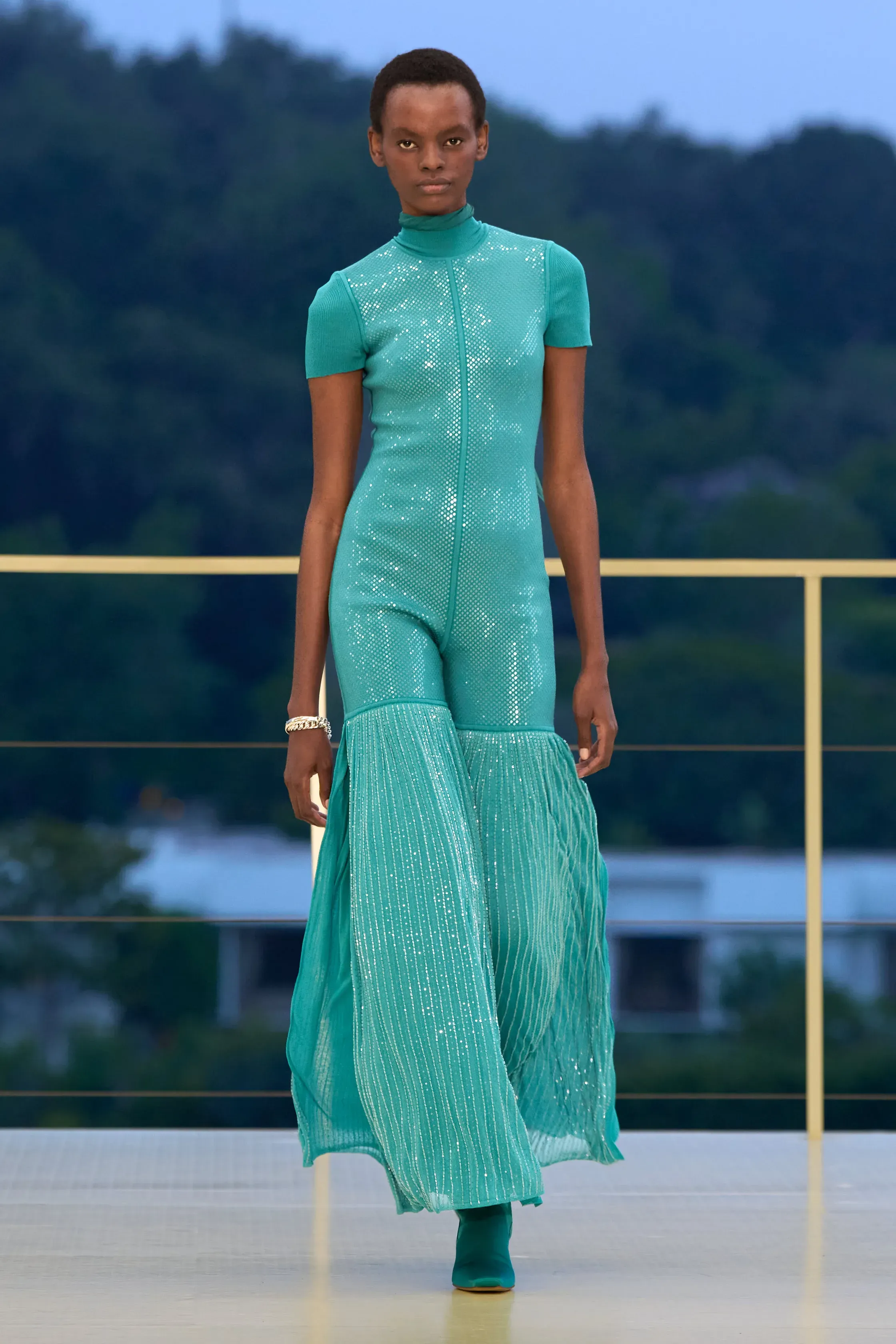 Hermes monochrome