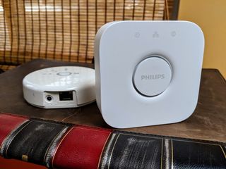 Philips Hue Bridge