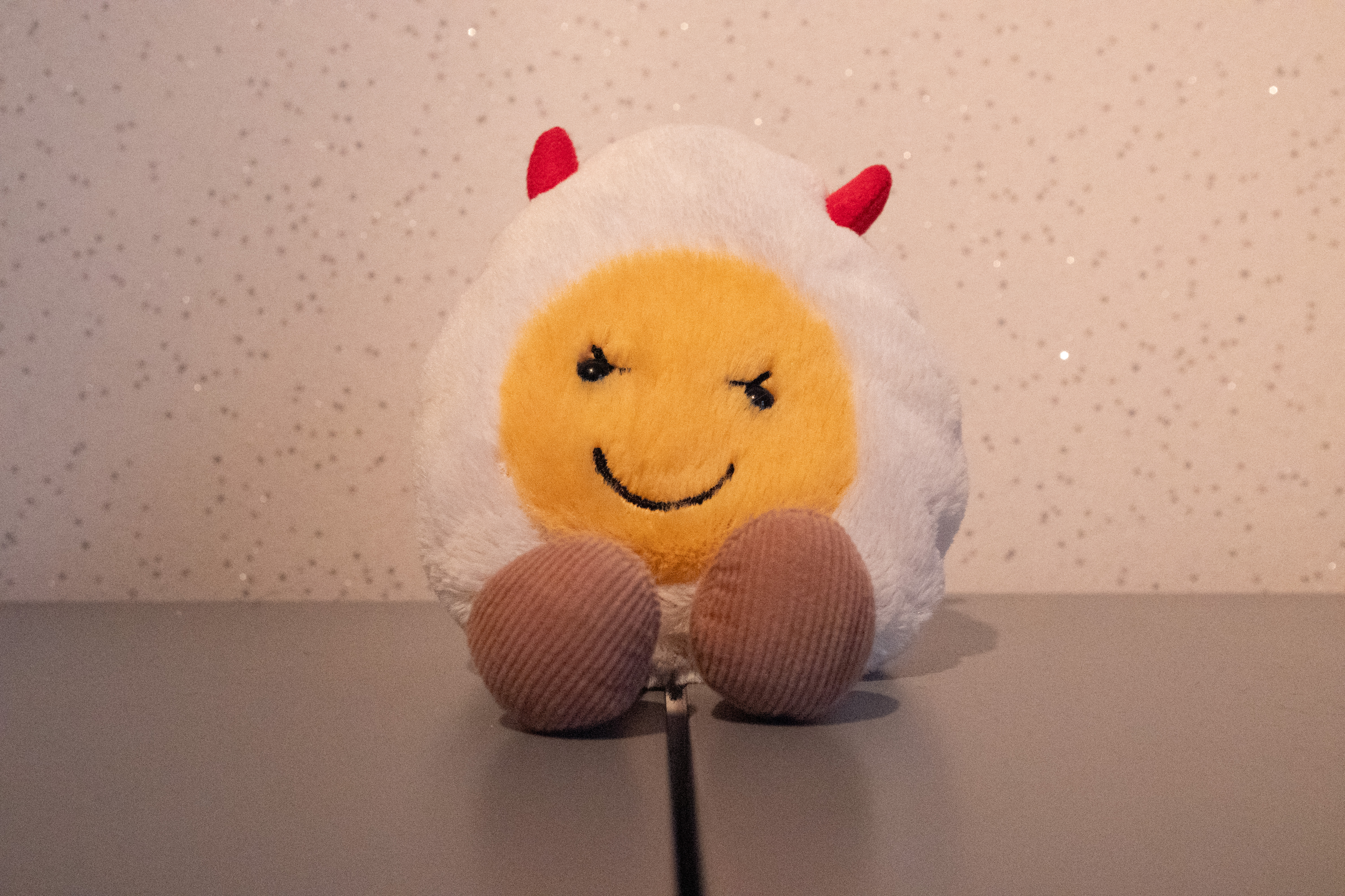 Deviled egg jelly cat photographed with the Pentax KF