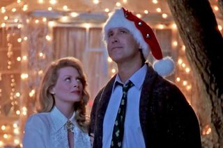 Chevy Chase and Beverly D'Angelo in 'National Lampoon's Christmas Vacation.