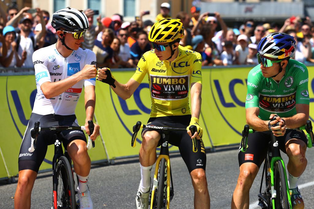 The Tour de France leaders line-up in Carcassonne
