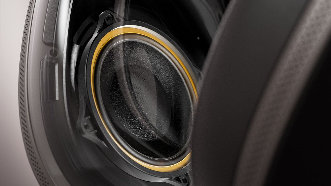 Bowers &amp; Wilkins PX8 S2