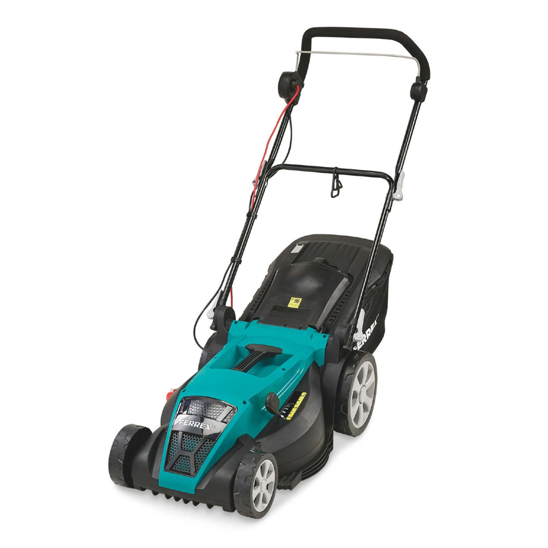 This Aldi electric lawn mower is under £100 it's getting rave reviews