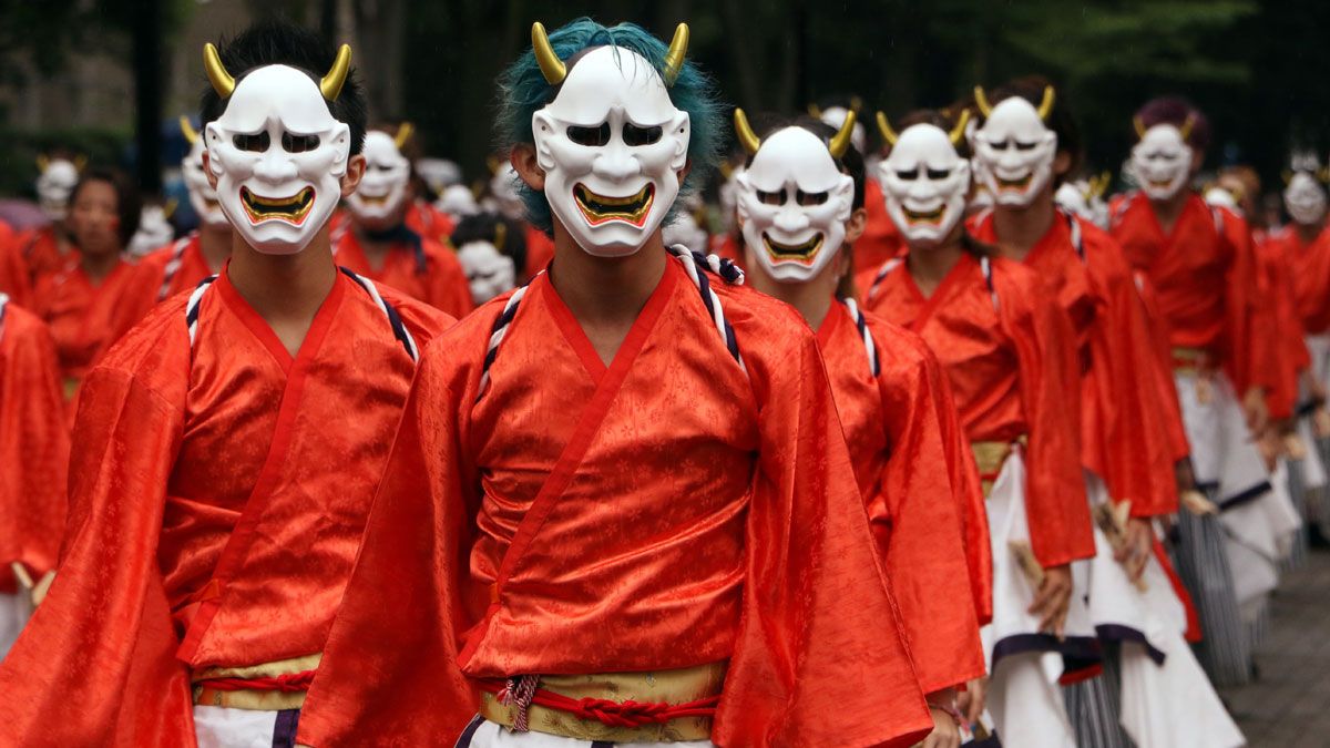 Japanese dancers