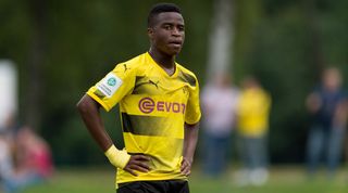 moukoko youssoufa u16s worldfootballscouting shines questioned already dortmund talento fourfourtwo wonderkid borussia arsenal nama tedesco bermain