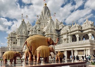 GuruShots - Travel Tales 2025