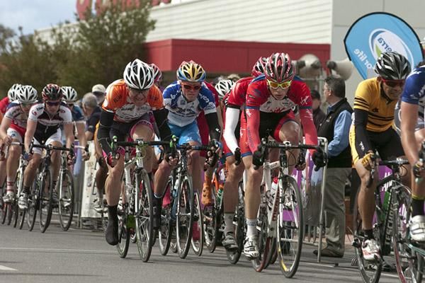 The peloton in action covering 30 laps of a 1.1km street circuit in Merbein on stage twelve.