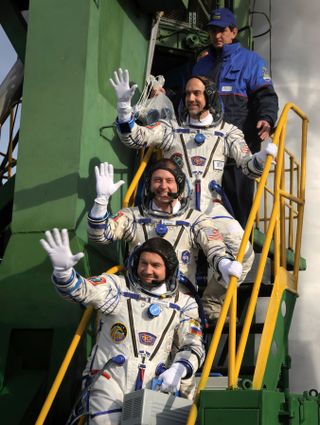 Soyuz Crew Waves