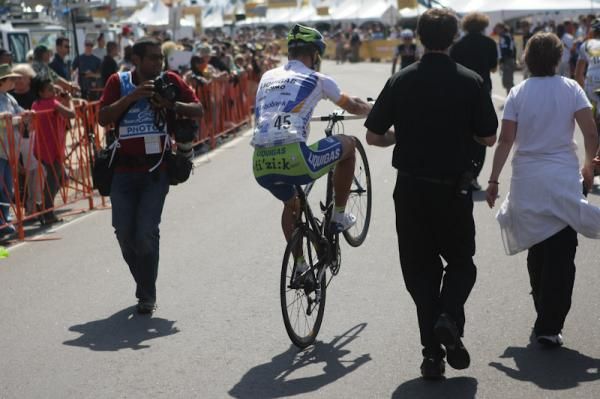 Peter Sagan wheelies his way into the winners' circle on stage five.