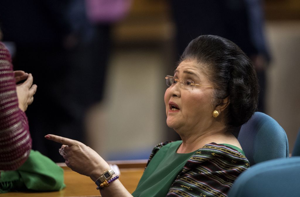 Imelda Marcos.