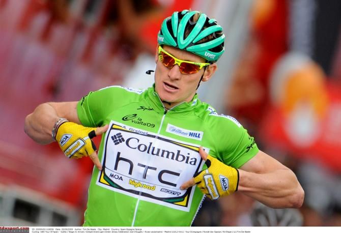 Andre Greipel wins the final stage in Madrid and reminds everyone of his sponsor