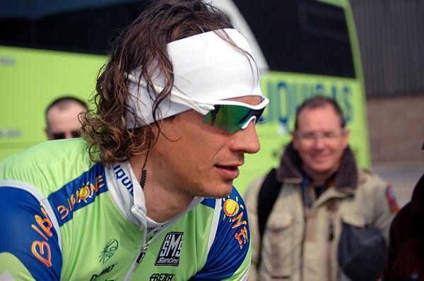 Filippo Pozzato (Liquigas) will have less trouble keeping his shoes clean today.