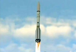 Proton Rocket Blast Off on Dec. 11, 2011