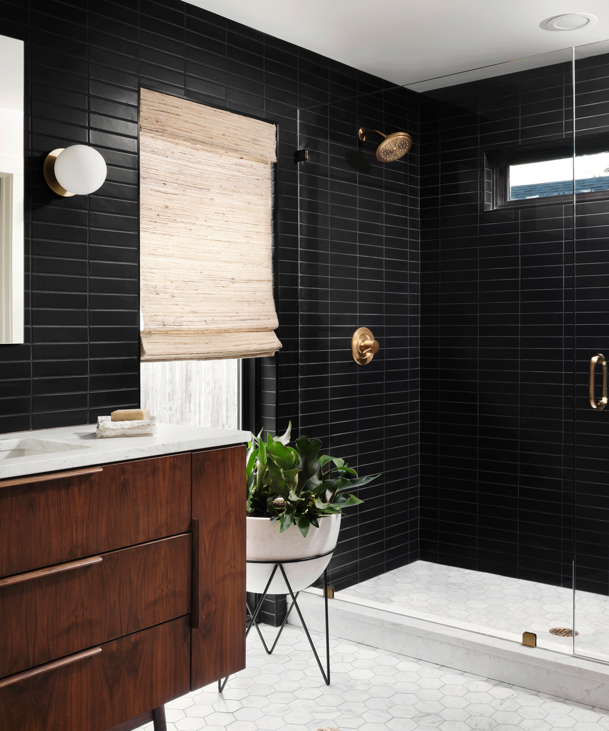 Joanna Gaines’ controversial bathroom tile tip is a gamechanger Real