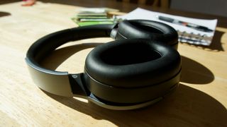 Sony WH-1000XM2 Wireless Headphones review