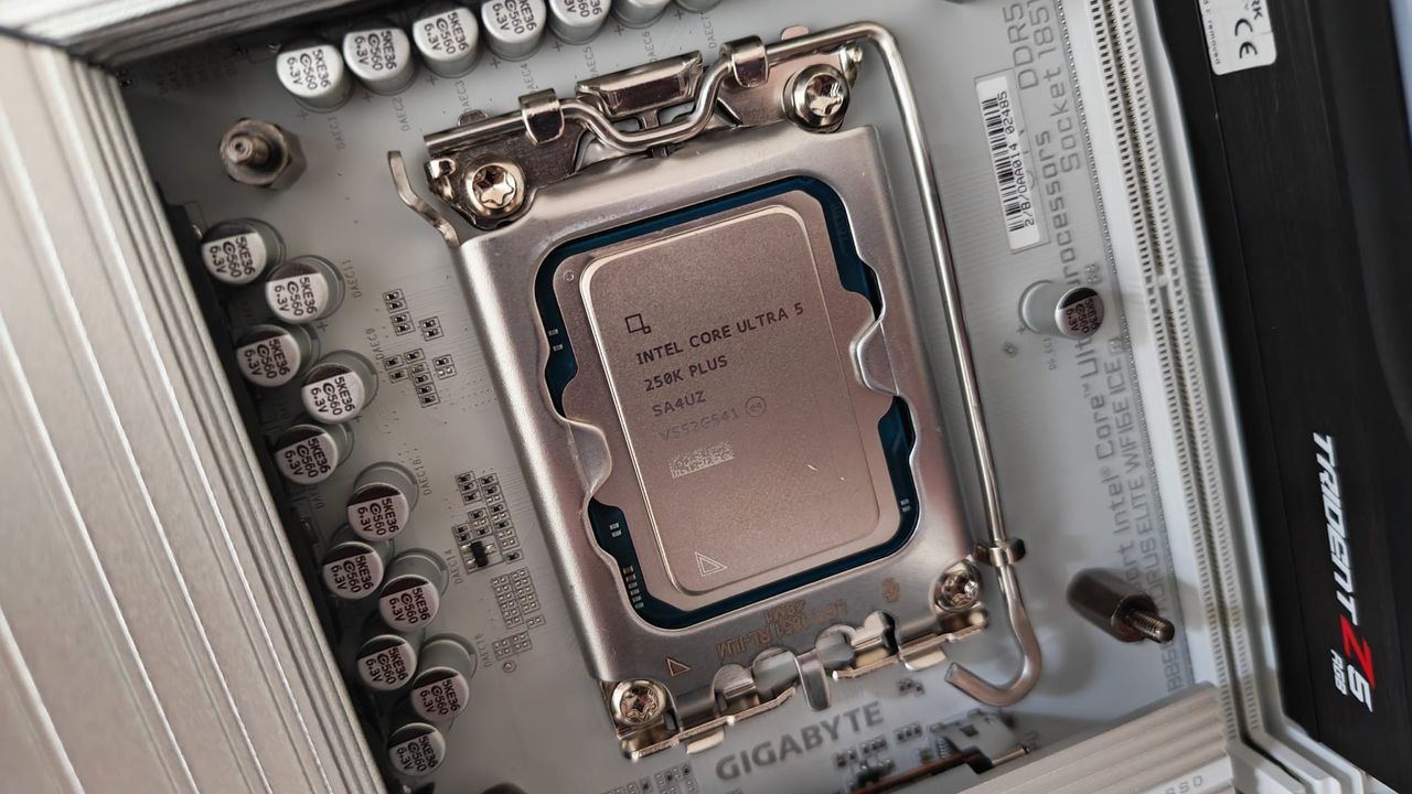 The branding of the Intel Core Ultra 5 250K Plus