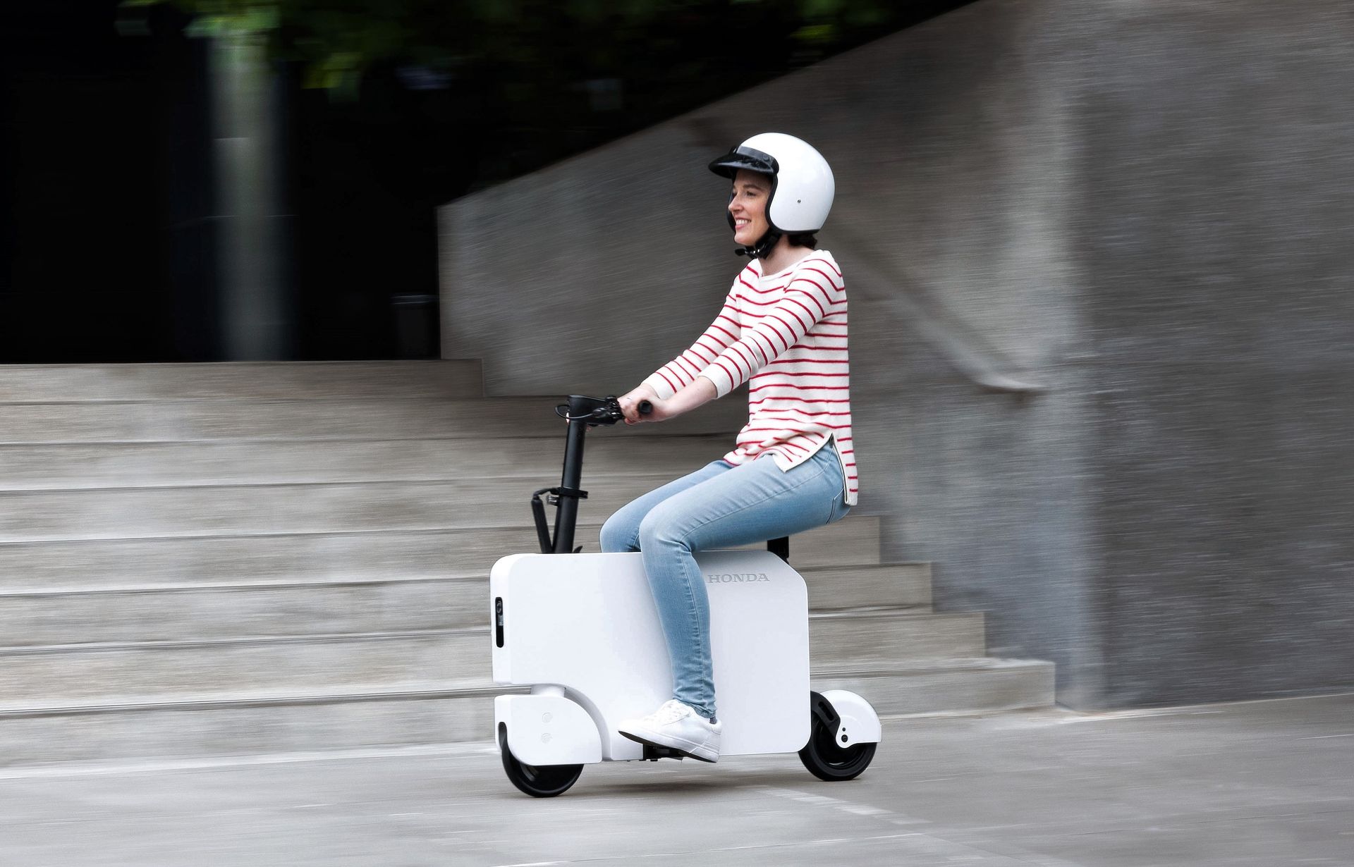 Honda launches a charming little electric scooter and it costs less
