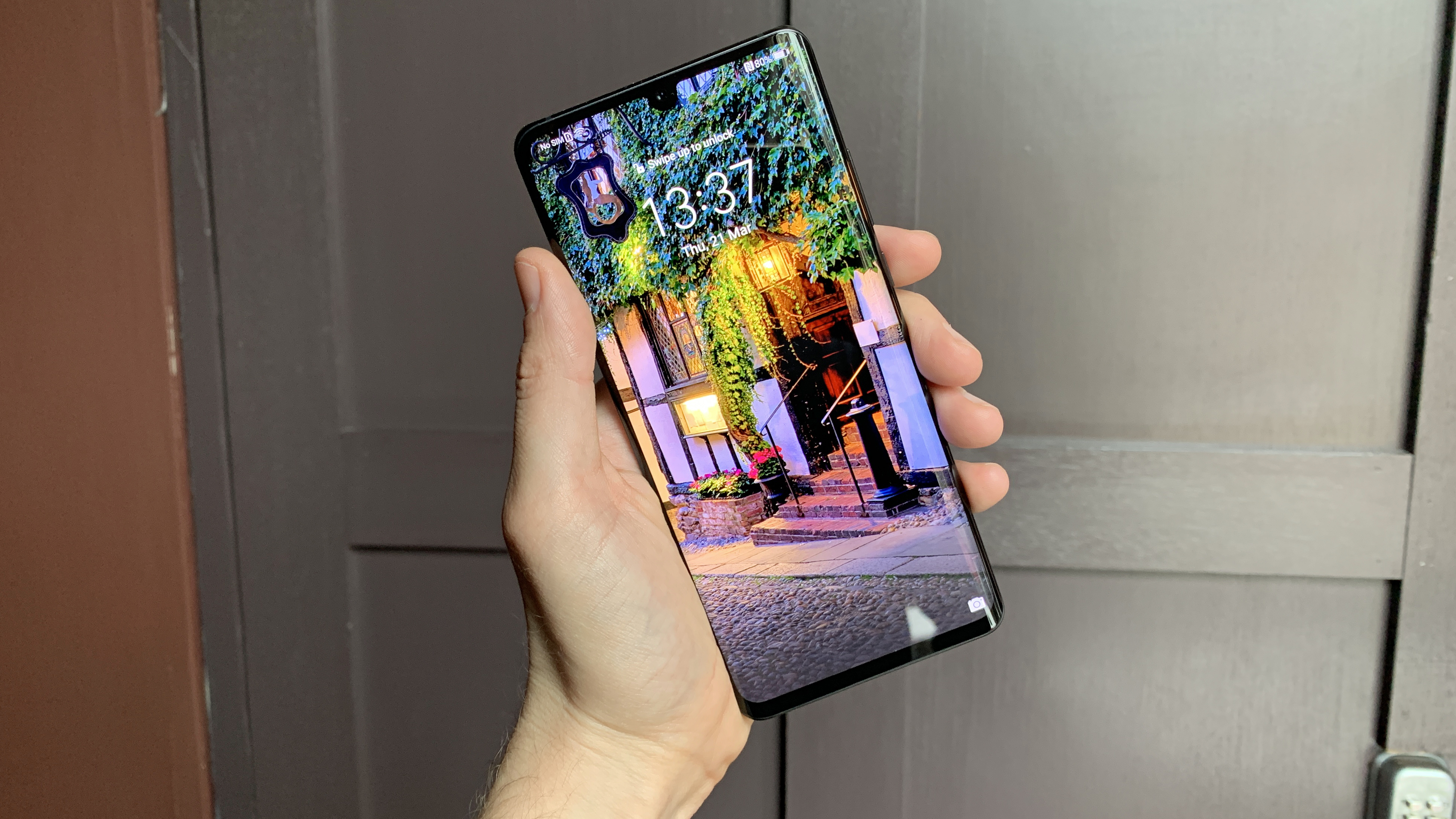 Download Huawei P40 Pro Leaked Photo Shows Almost No Bezel At All Techradar