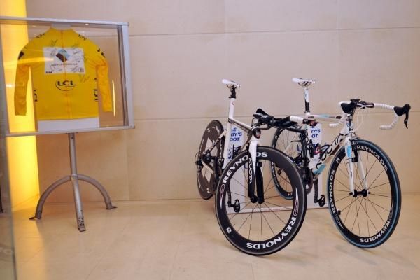 The Ag2R La Mondiale team bikes with Rinaldo Nocentini's 2009 Tour de France yellow jersey.