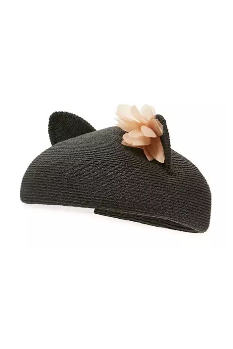 Footwear, Black, Slipper, Shoe, Beige, Wool, Fashion accessory, Beanie,