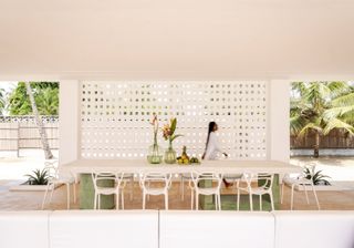 dining area at Coral Pavilion by tosin oshinowo