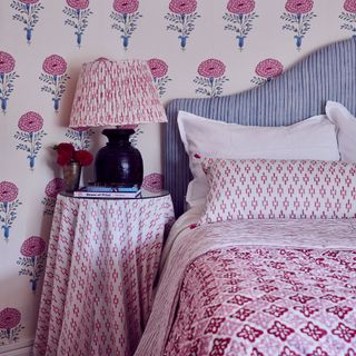 Pink patterned bedroom