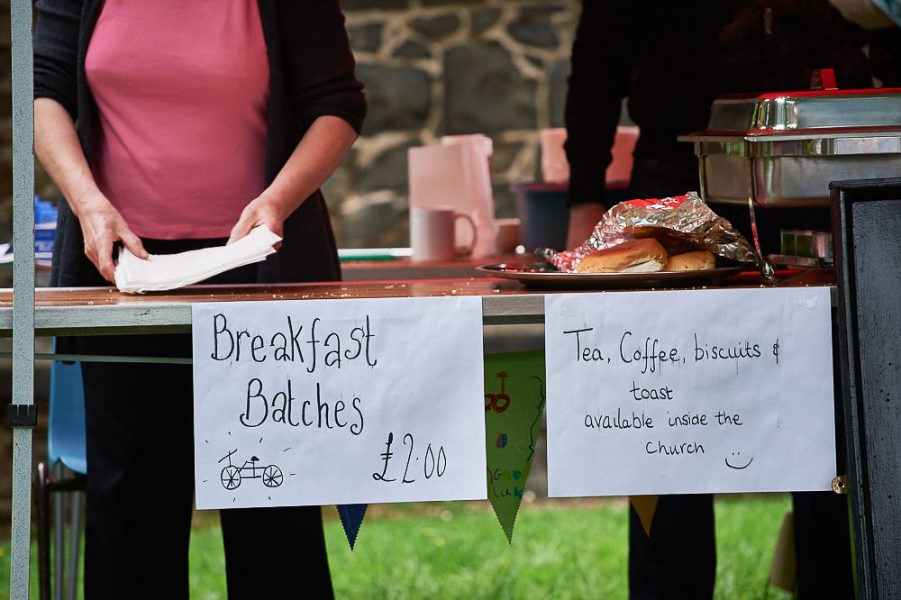 Breakfast sustenance for the Atherstone crowds