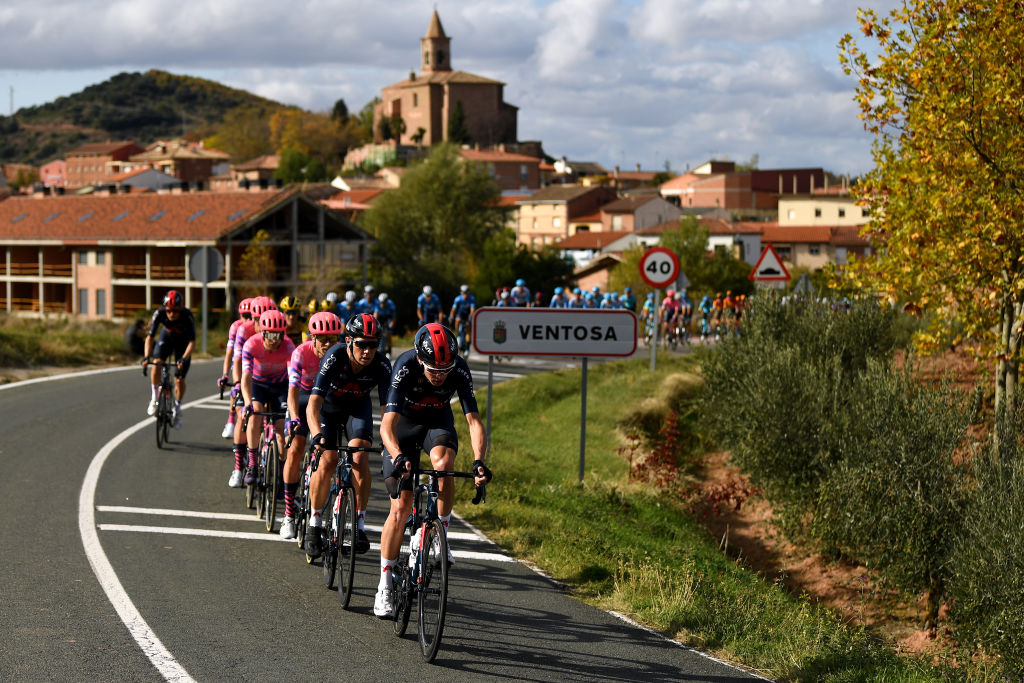 ALTODEMONCALVILLO SPAIN OCTOBER 28 Christopher Froome of The United Kingdom and Team INEOS Grenadiers Cameron Wurf of Australia and Team INEOS Grenadiers Magnus Cort Nielsen of Denmark and Team EF Pro Cycling Peloton Ventosa Village Landscape during the 75th Tour of Spain 2020 Stage 8 a 164km stage from Logroo to Alto de Moncalvillo 1490m lavuelta LaVuelta20 on October 28 2020 in Alto de Moncalvillo Spain Photo by David RamosGetty Images