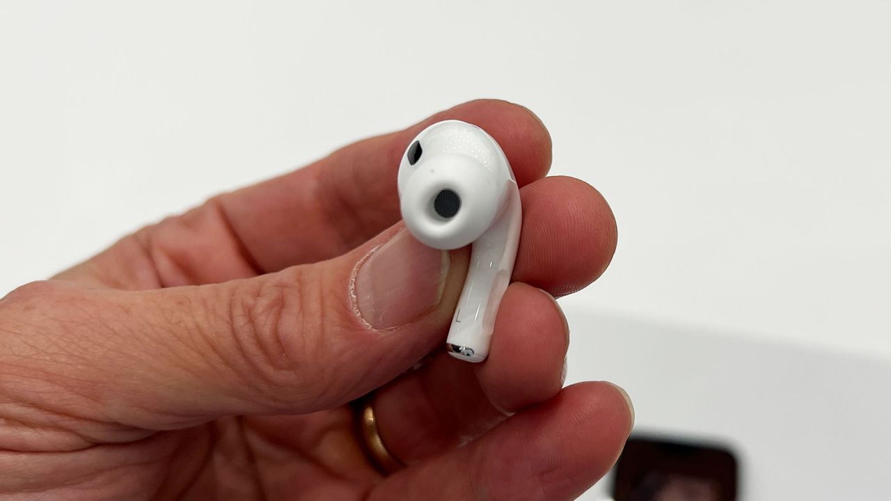Apple AirPods Pro 2 one bud in hand