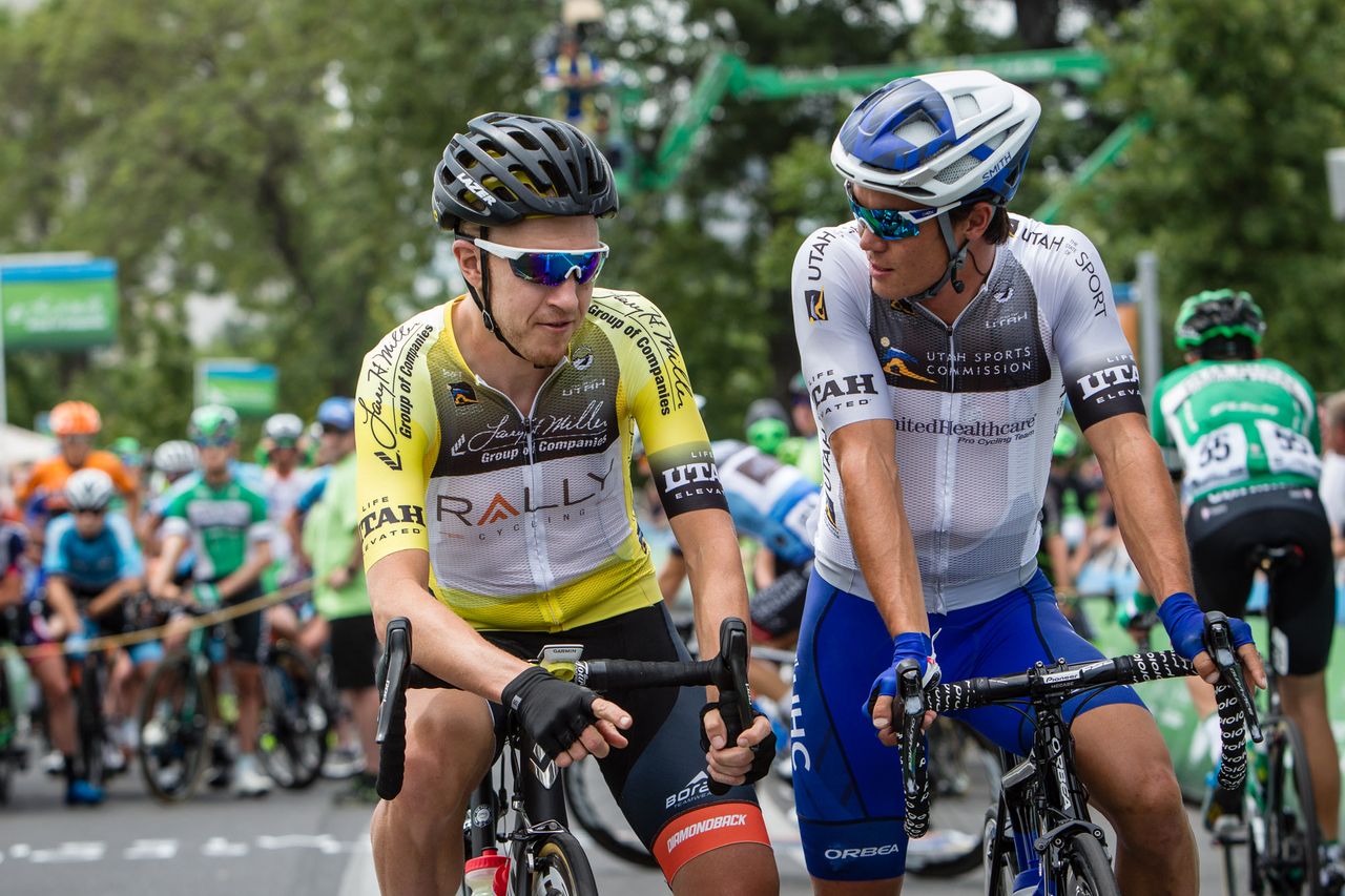 Ron Britton and Travis McCave chat on the start line