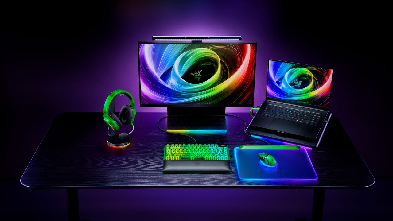 Image of the Razer Phantom Green Collection.
