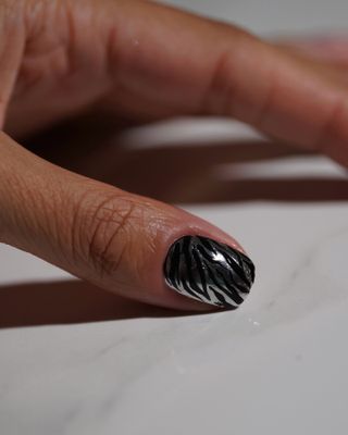 @iramshelton animal print manicure
