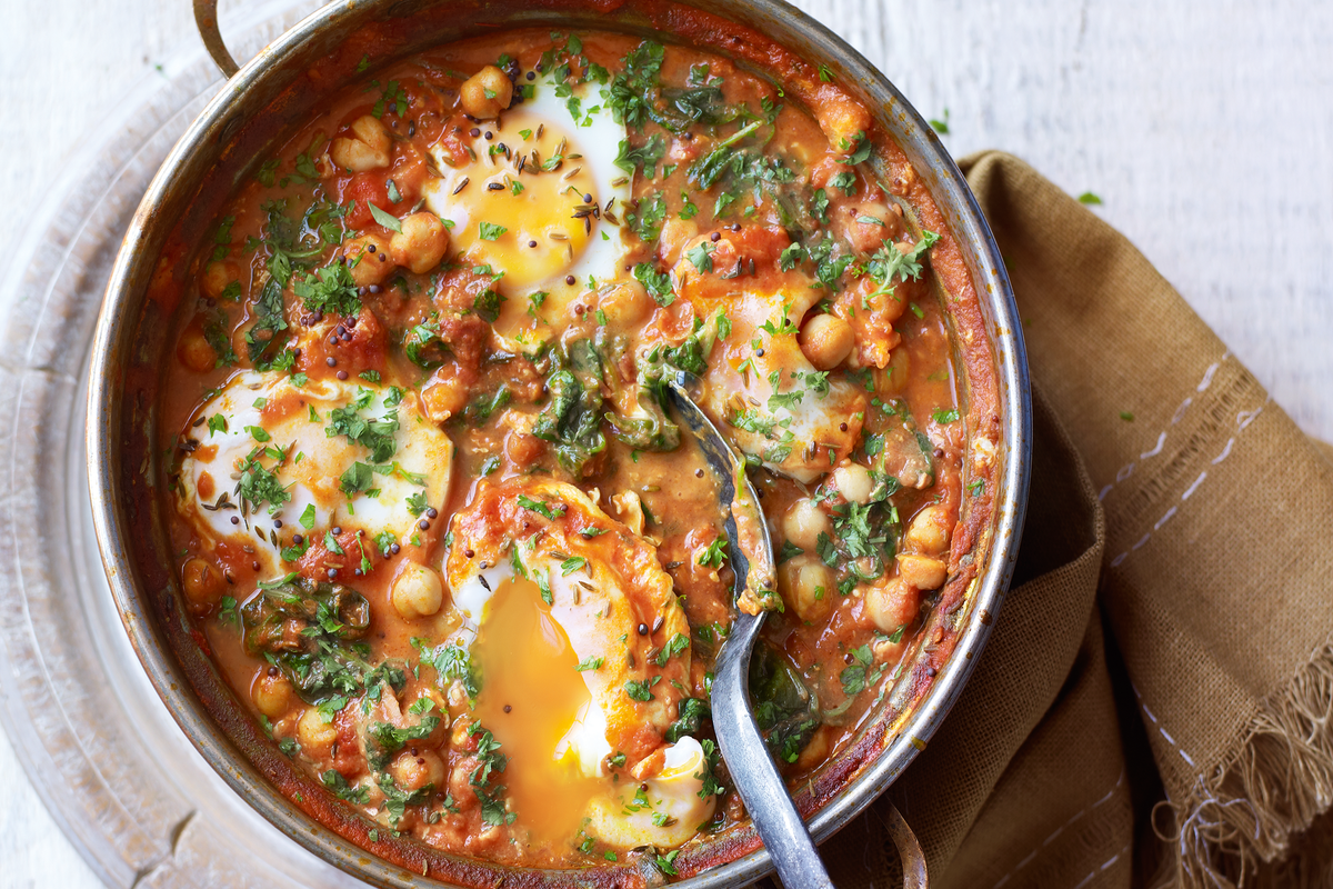 Try the nation's favourite chickpea curry with this tasty twist from Slimming World