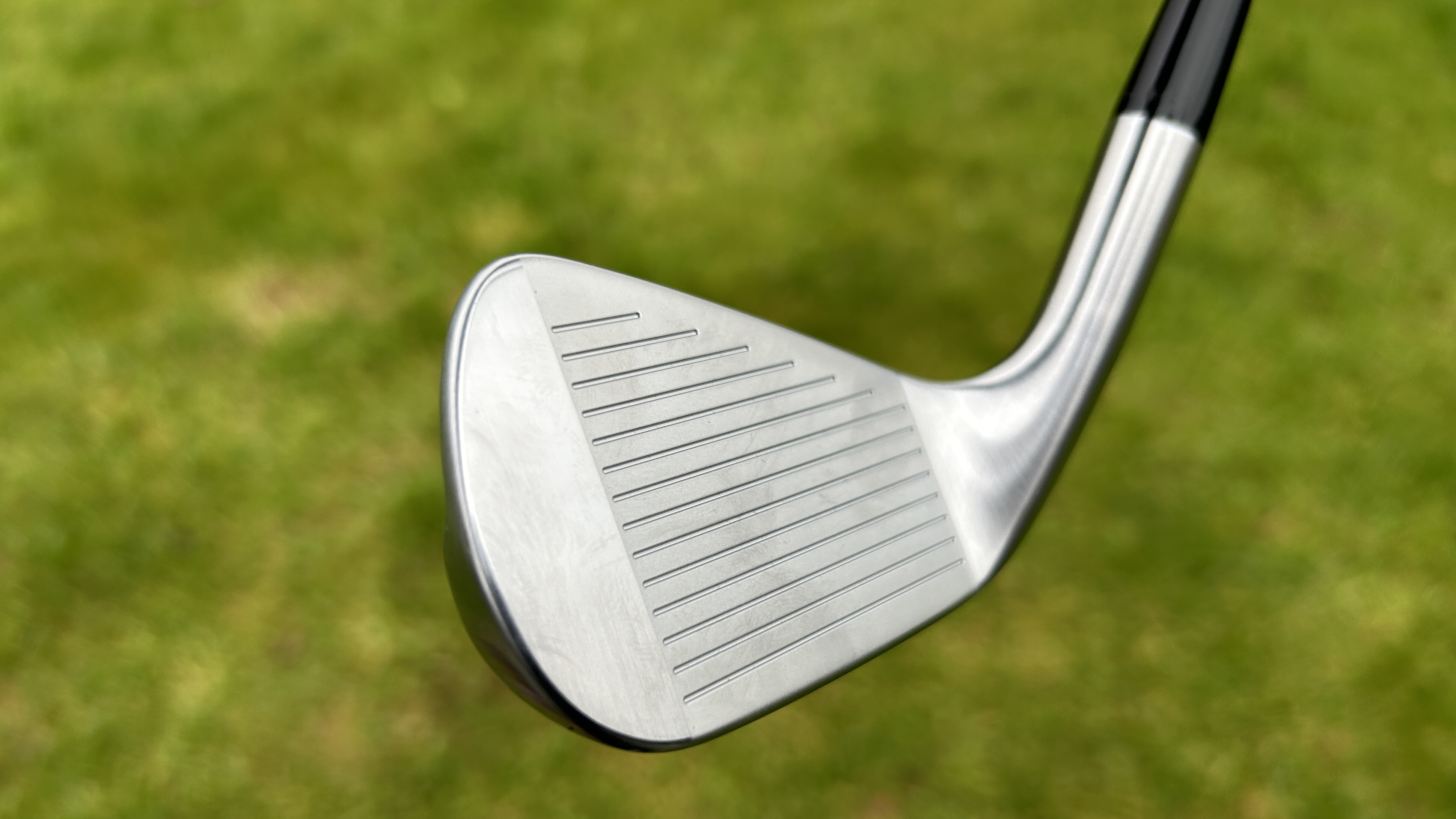 Photo of the Cobra 3DP MB Iron