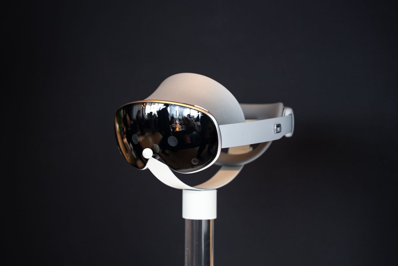 Galaxy XR front