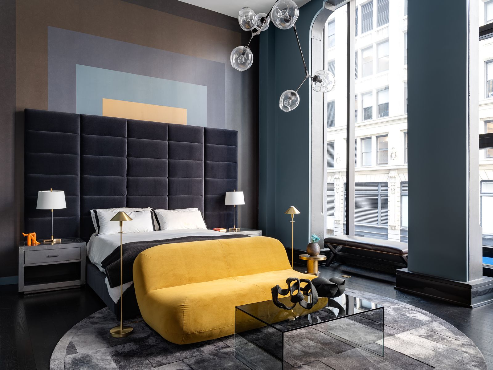 This Manhattan Home has a Wow-Factor Powder Room You Need to See