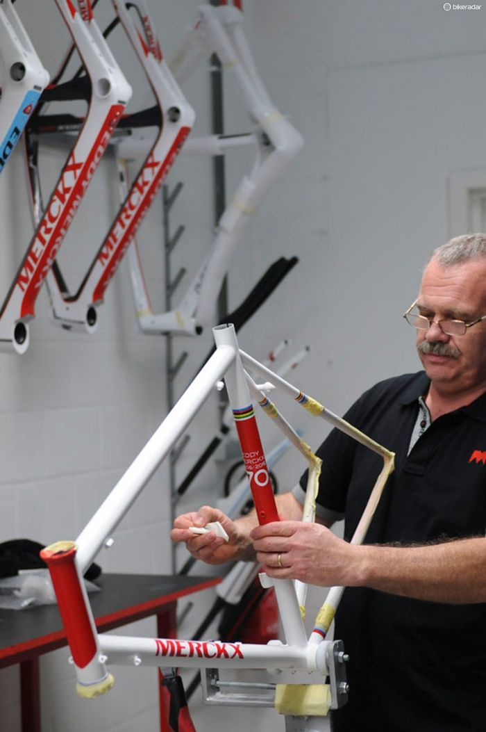 The frame colours mimic those of Merckx's Faema team bikes, which he raced through some of his most successful years